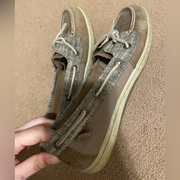 Sperry’s Flat Heel Boat Shoes - Picture 4 of 4